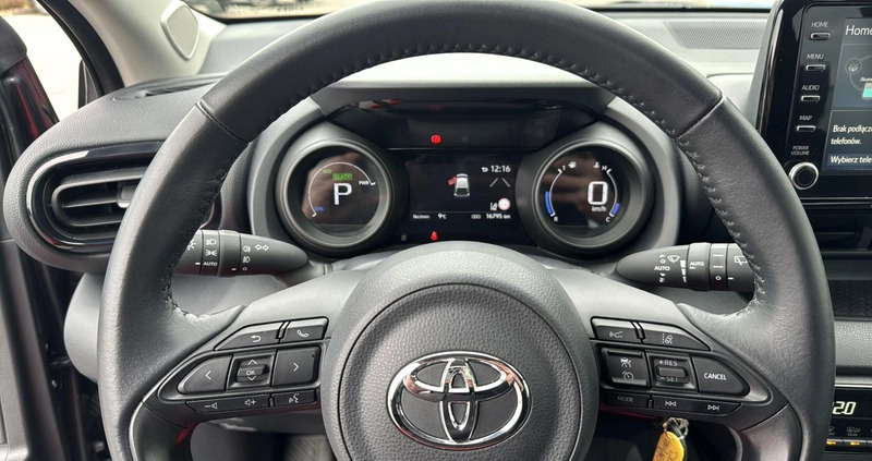 Toyota Yaris cena 91900 przebieg: 16739, rok produkcji 2022 z Chełmno małe 191